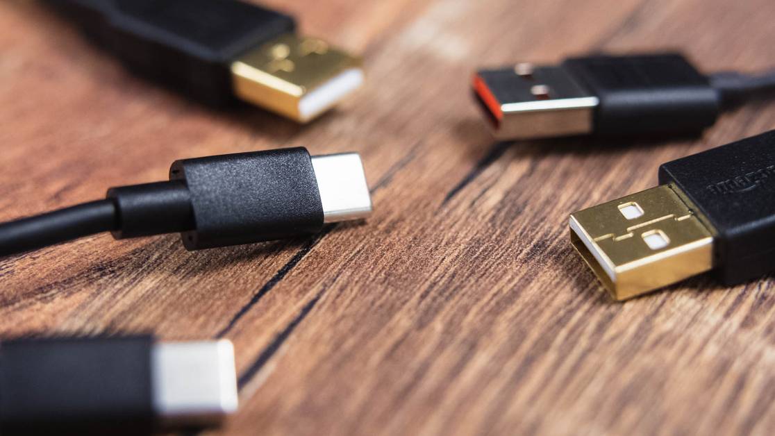 USB-A, USB-C, อแดปเตอร์, 2025